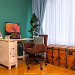 Family Fuzzy Muzzy 2 Bedrooms Mu Apartamento Plovdiv